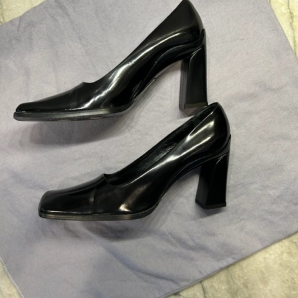 Vintage Prada 36.5 Black Heels - Picture 2 of 4